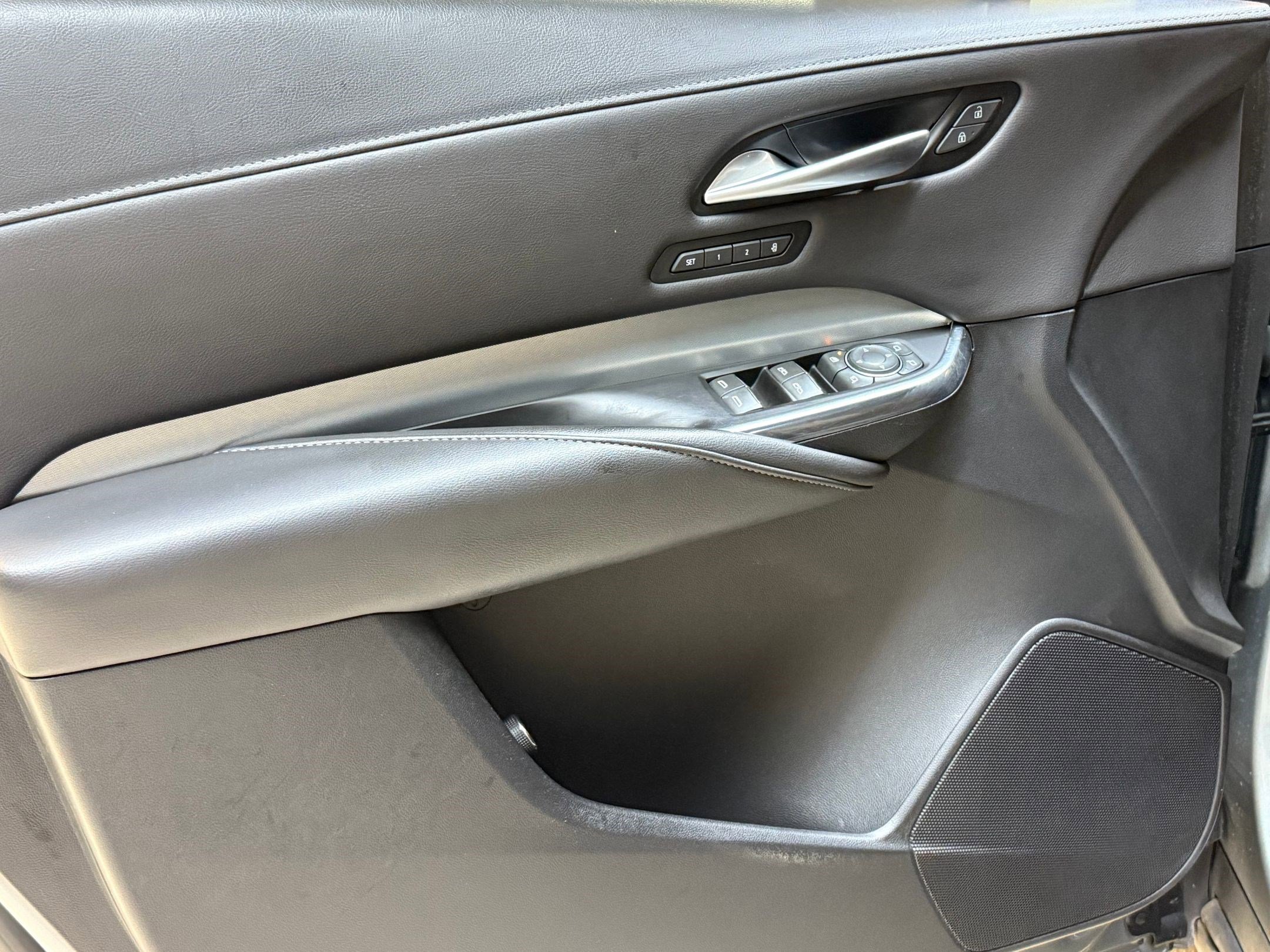 Certified 2023 Cadillac XT4 Premium Luxury image 13