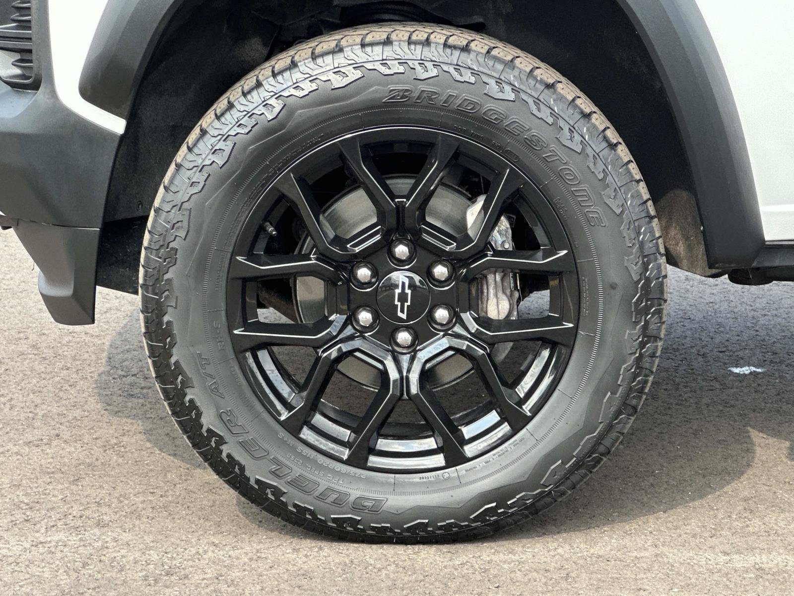 Certified 2023 Chevrolet Colorado Trail Boss w/ LPO, Dark Essentials Package AWD/4WD image 8