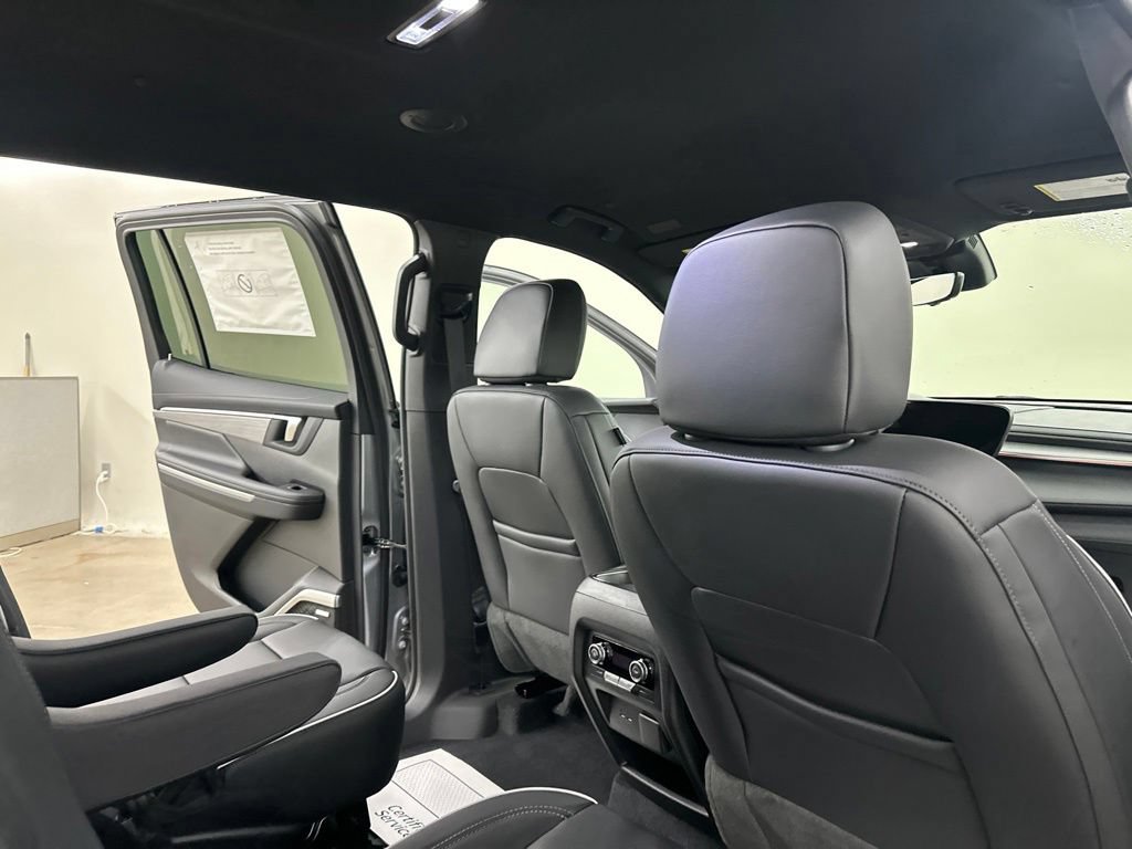 New 2027 Buick Enclave Preferred w/ Power Package AWD/4WD image 25