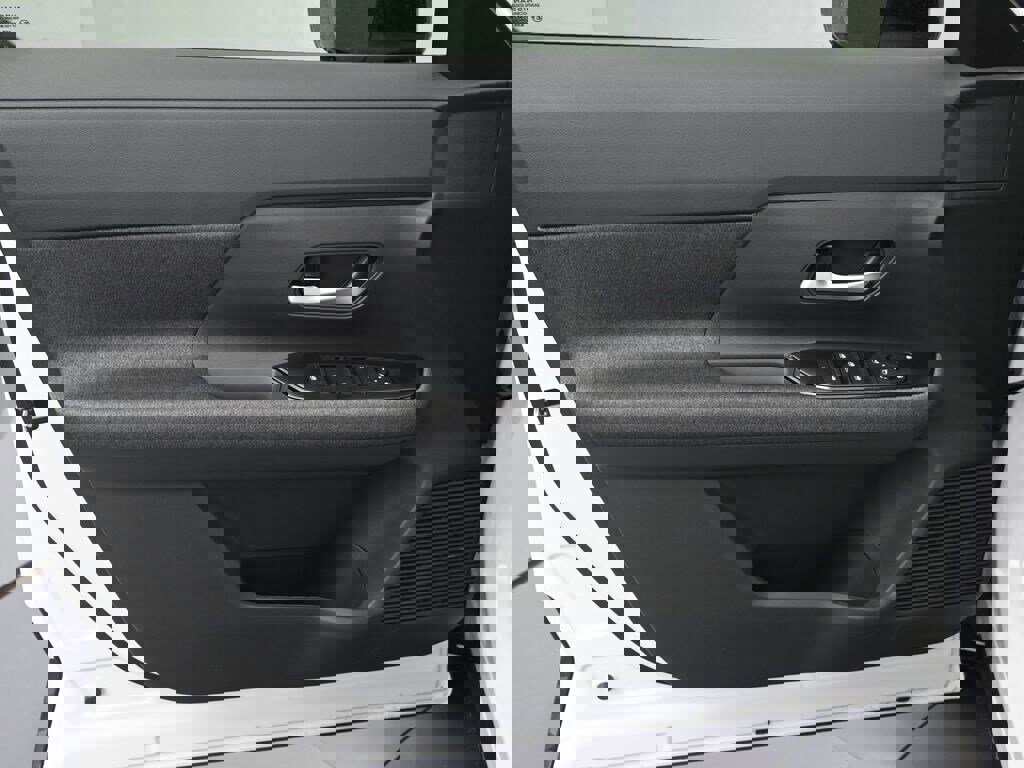 New 2026 Nissan Kicks SV image 10