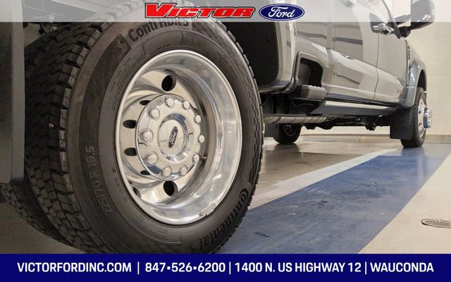 Used 2024 Ford F450 Platinum w/ FX4 Off-Road Package image 18