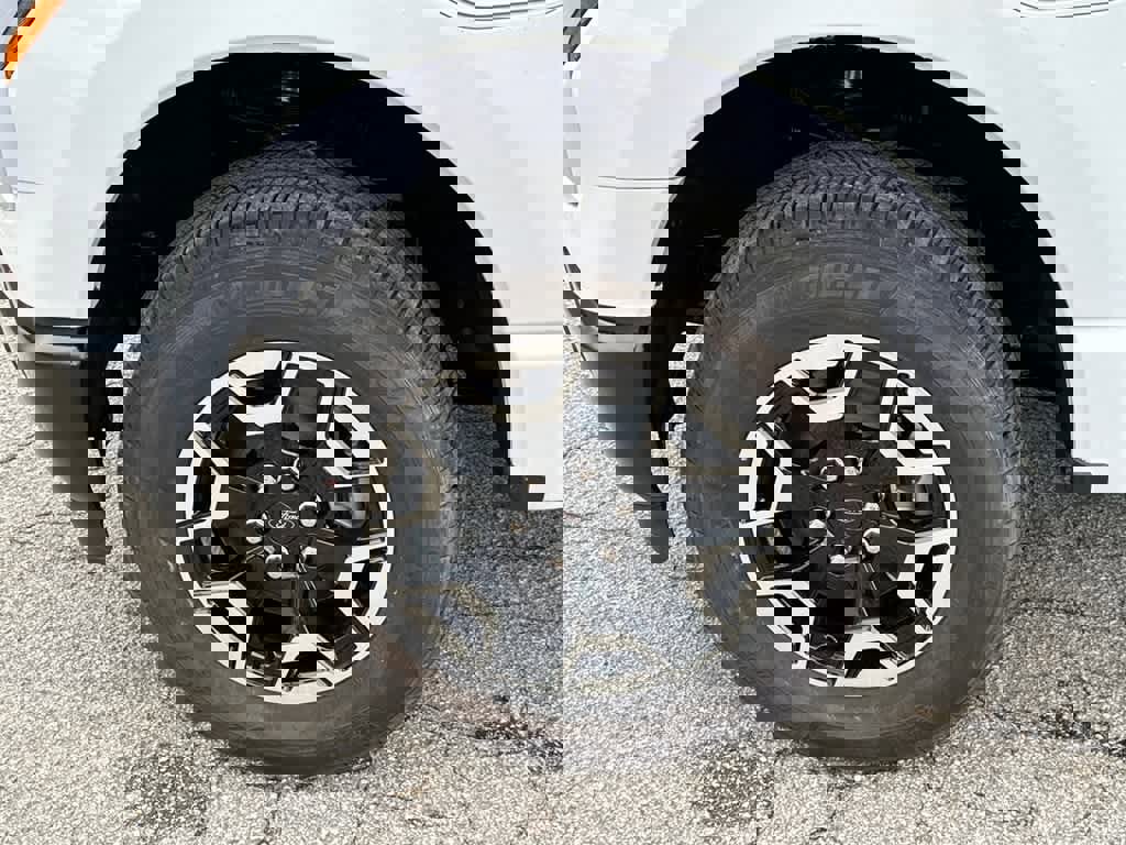 New 2023 Ford F150 Lightning Pro image 9