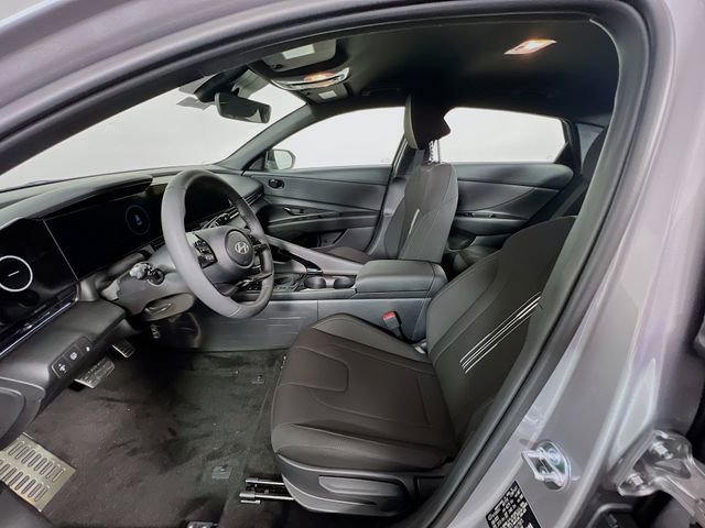 New 2025 Hyundai Elantra SEL w/ Cargo Package image 18