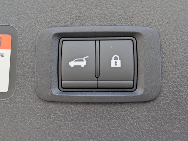 New 2026 Mitsubishi Eclipse Cross SEL AWD/4WD image 13