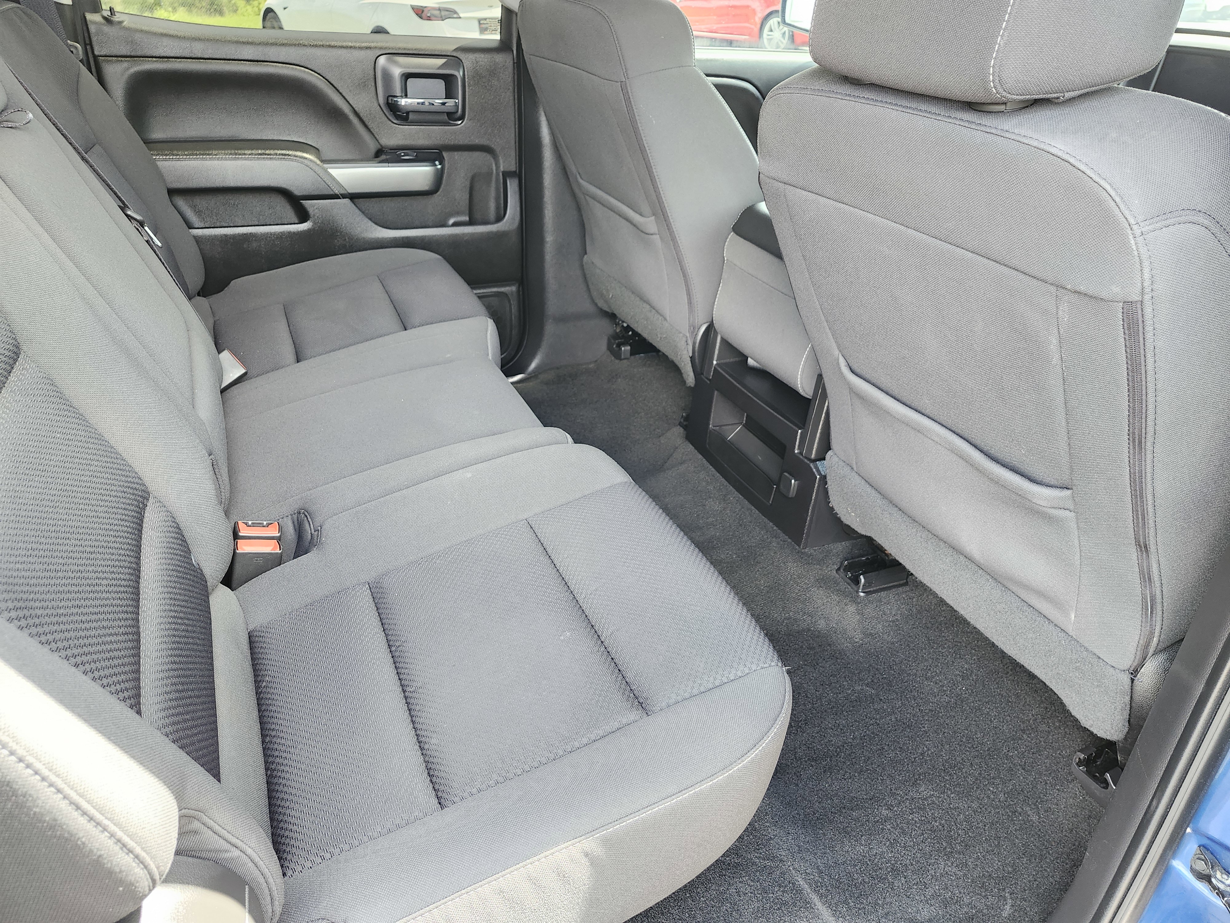 Used 2018 Chevrolet Silverado 1500 LT w/ All Star Edition image 22