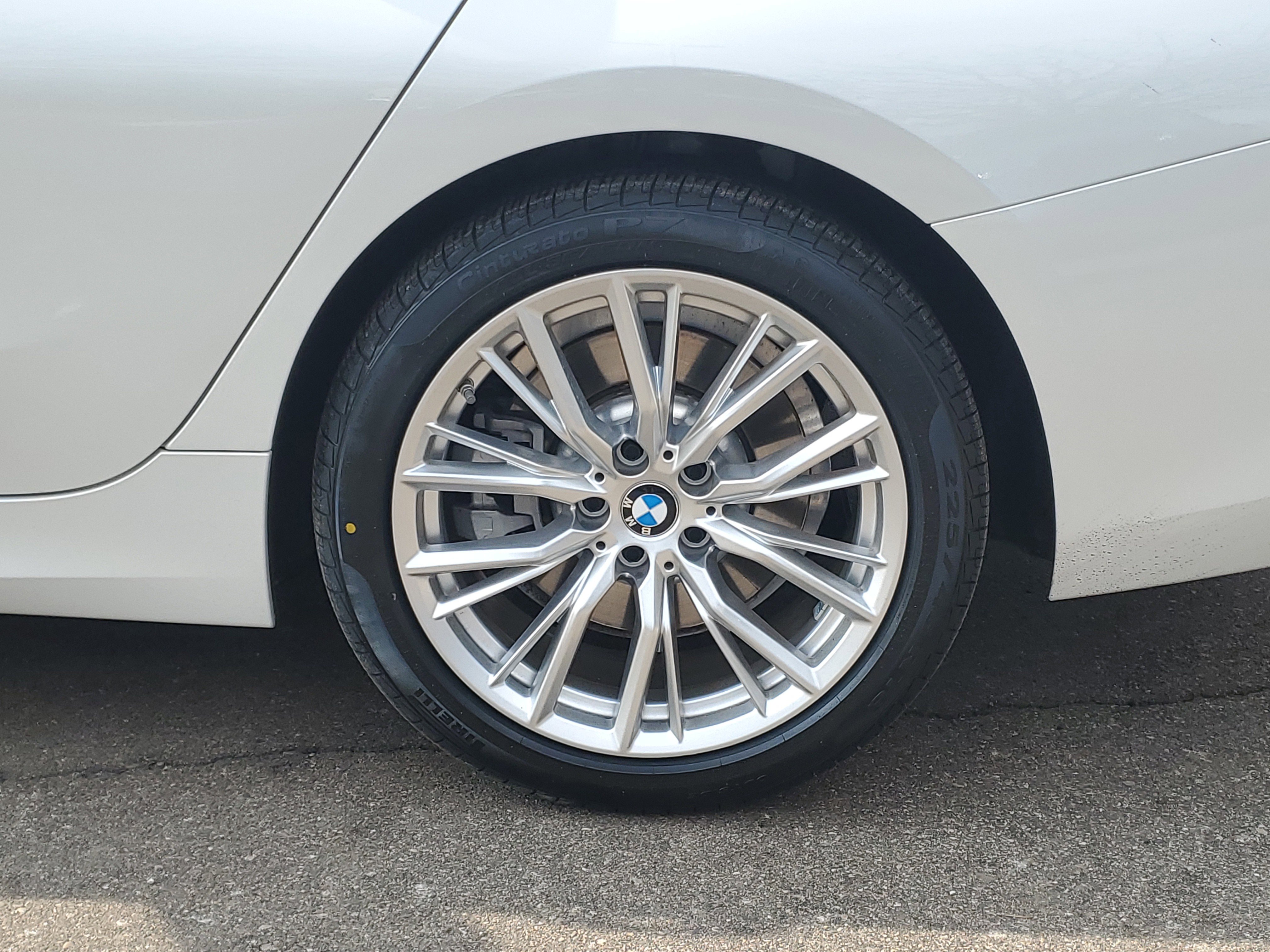 Certified 2023 BMW 330i xDrive Sedan w/ Premium Package image 27