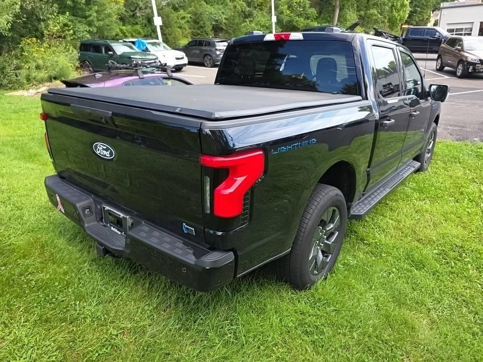 Certified 2024 Ford F150 Lightning XLT AWD/4WD image 4