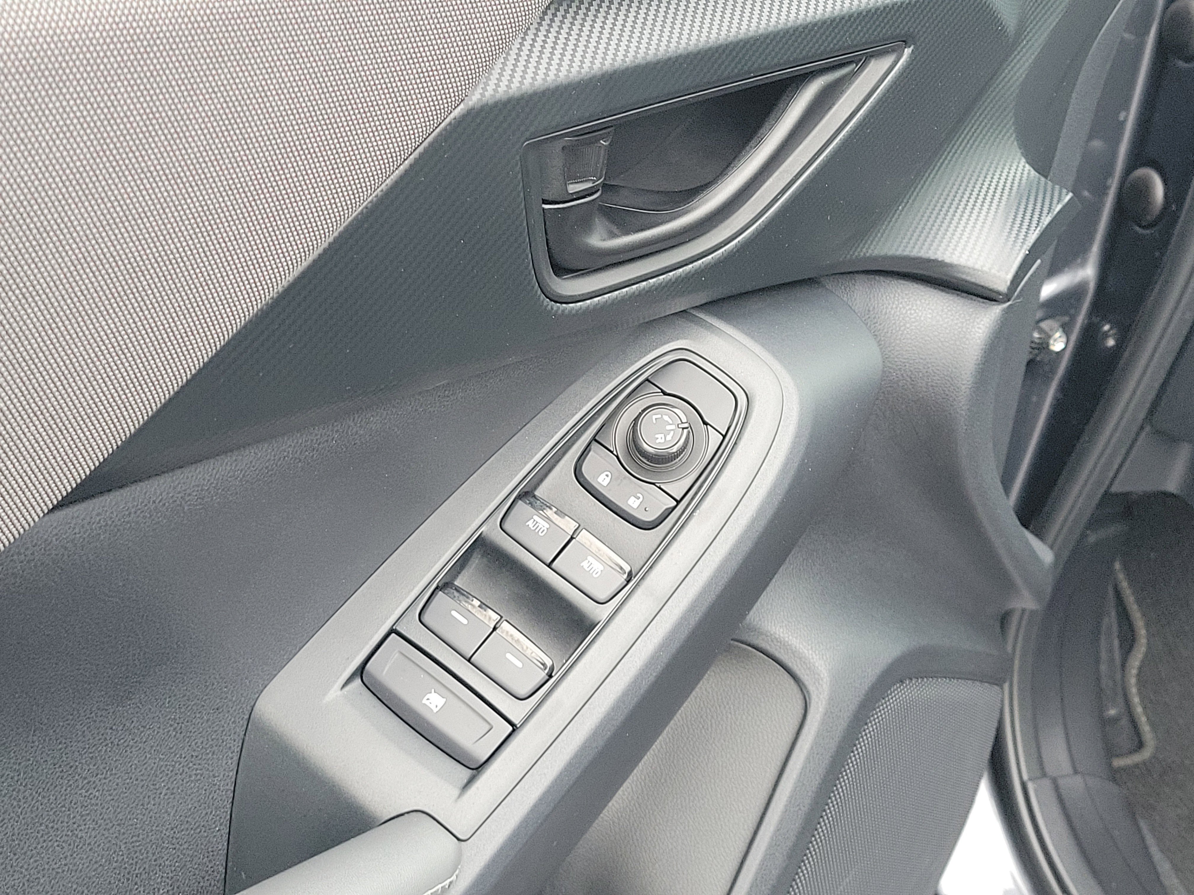 Certified 2024 Subaru Crosstrek 2.0i Premium image 21