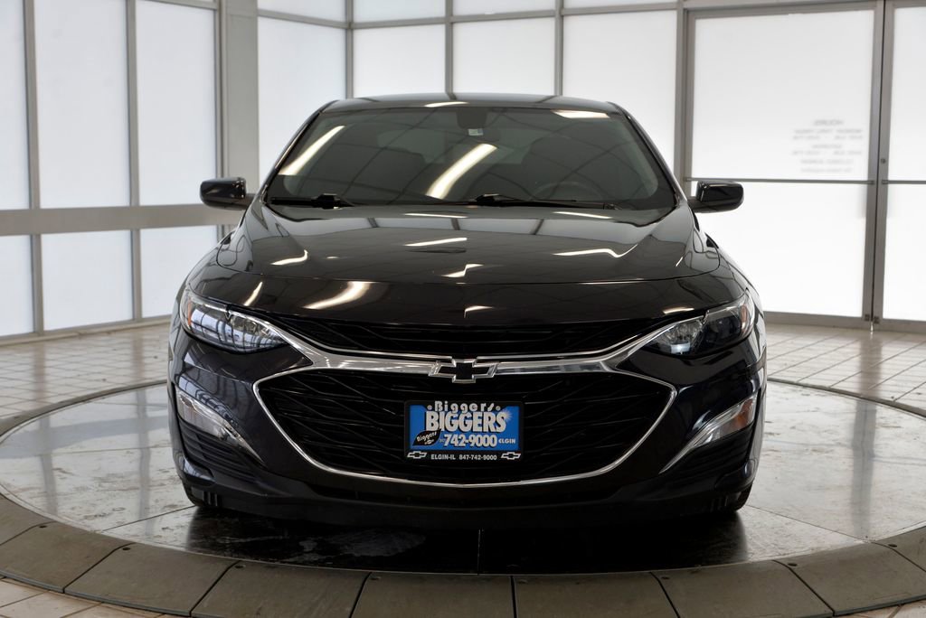 Used 2022 Chevrolet Malibu RS image 3
