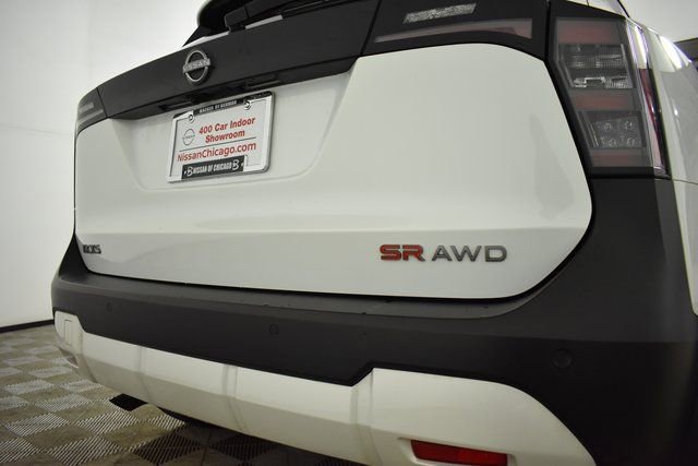 Certified 2025 Nissan Kicks SR image 37