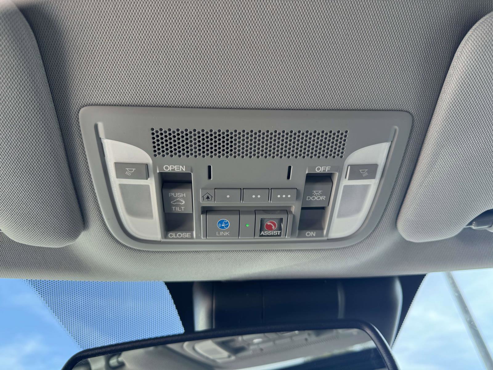 Used 2018 Acura ILX image 33