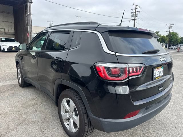 Used 2019 Jeep Compass Latitude w/ Popular Equipment Group FWD image 7