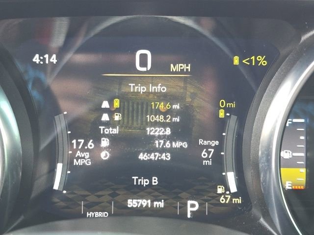 Used 2023 Jeep Wrangler Unlimited Rubicon 4xe w/ Cold Weather Group AWD/4WD image 16