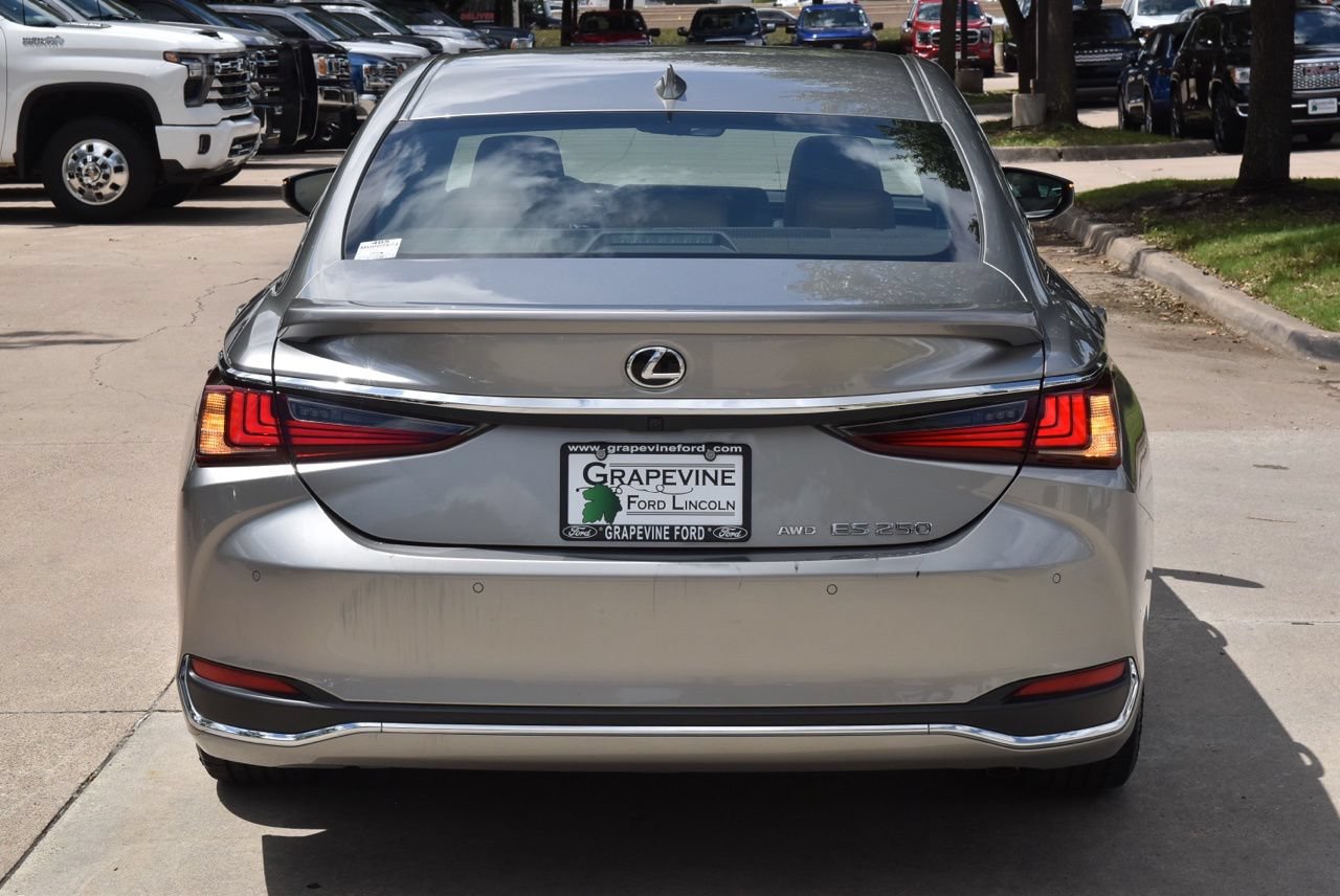 Used 2021 Lexus ES 250 w/ Premium Package AWD/4WD image 9