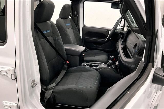 Used 2025 Jeep Wrangler Unlimited Rubicon 4xe w/ Safety Group image 8