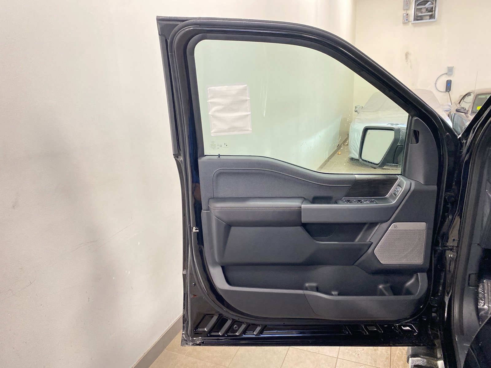 New 2026 Ford F150 Lariat w/ Equipment Group 501A Mid image 43