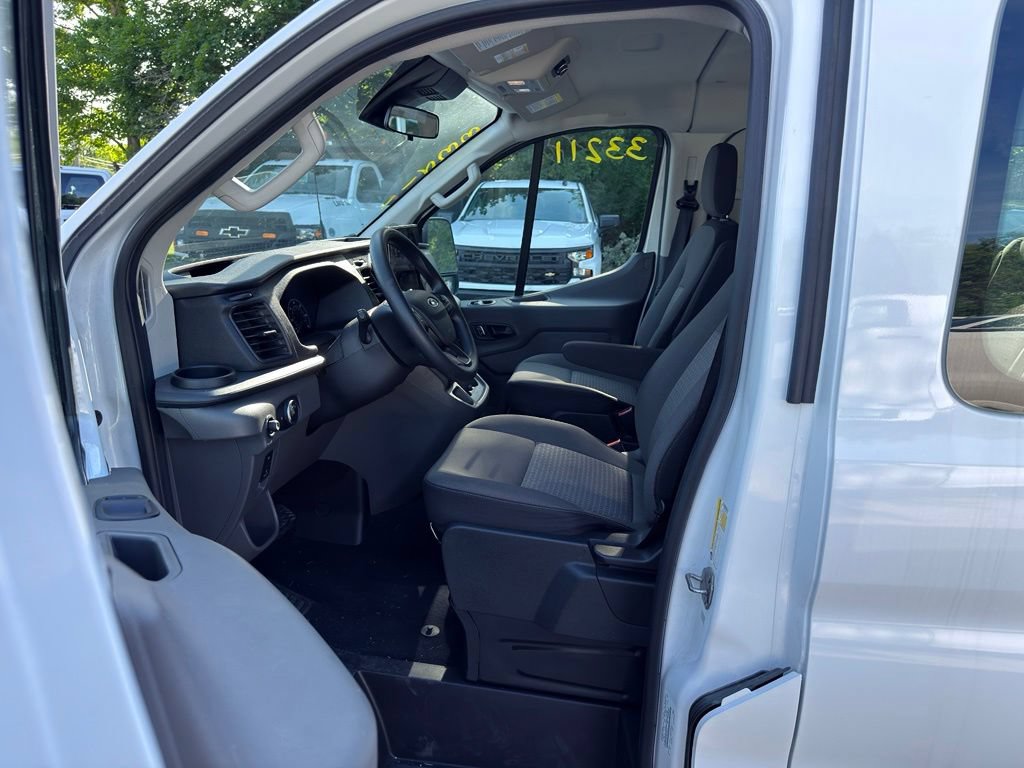 Used 2024 Ford Transit 350 XLT RWD image 17