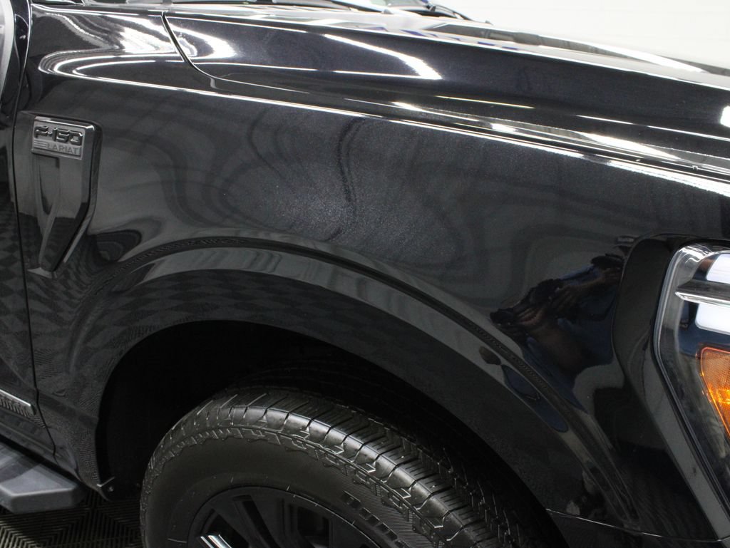 Used 2025 Ford F150 Lariat AWD/4WD image 43