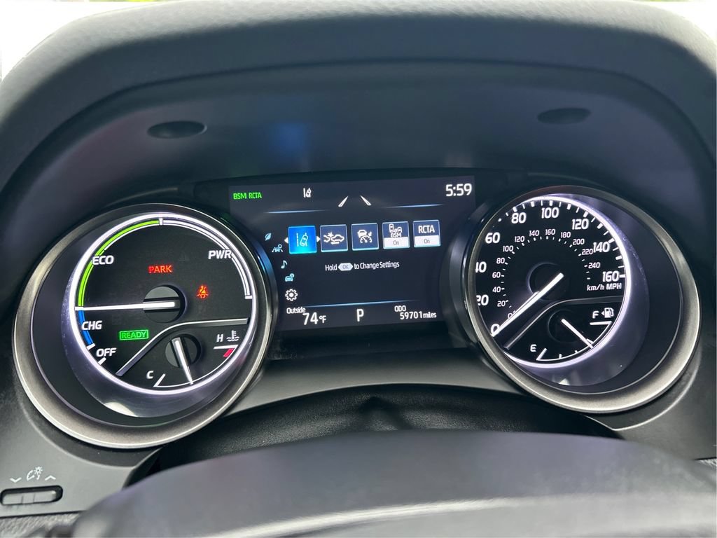Used 2021 Toyota Camry XSE w/ Cold Weather Package FWD image 18