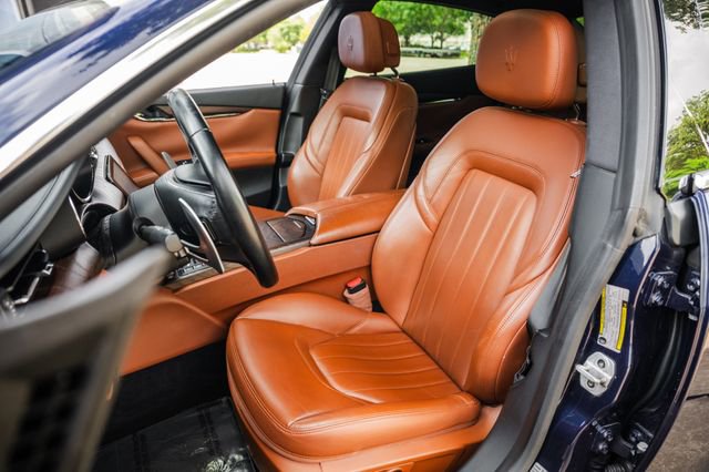 Used 2019 Maserati Quattroporte S Q4 AWD/4WD image 4