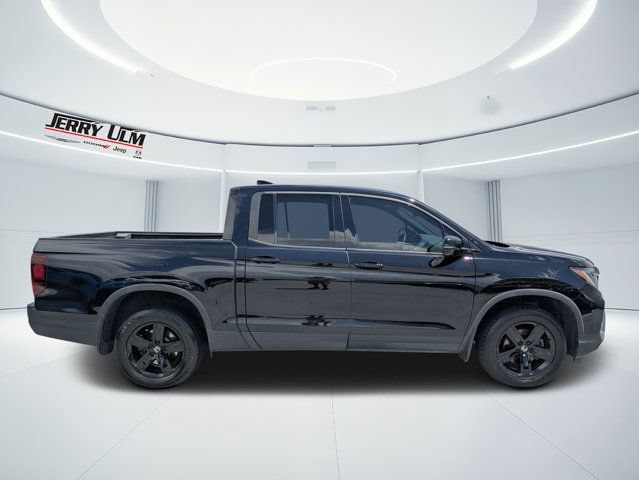 Used 2022 Honda Ridgeline Black Edition image 2