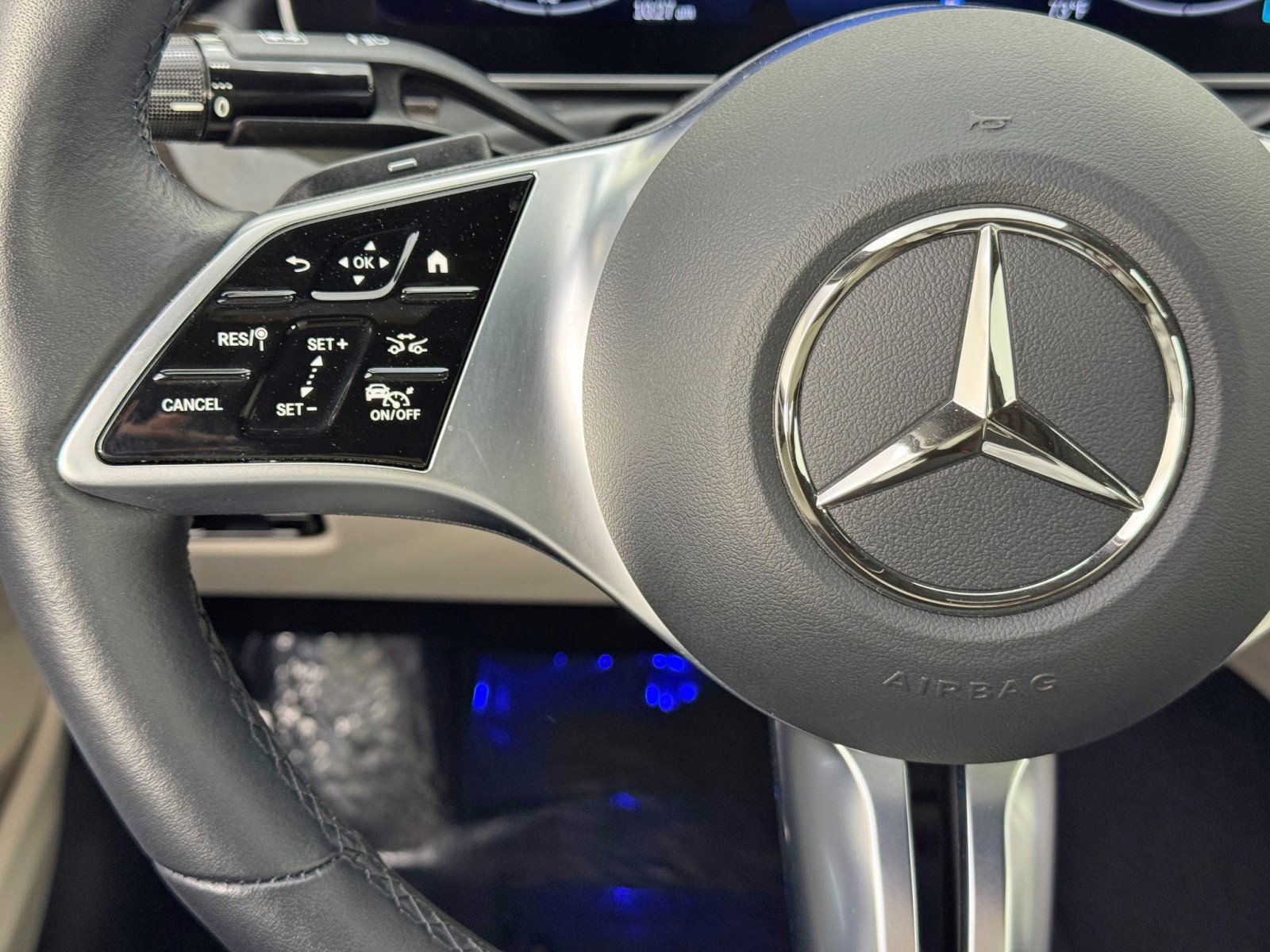 Used 2022 Mercedes-Benz C 300 Sedan w/ Exclusive Trim Package image 23