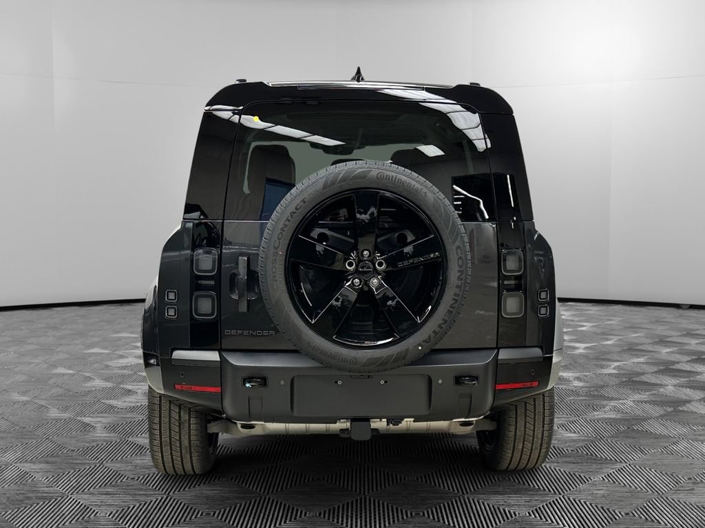 New 2026 Land Rover Defender 110 X-Dynamic SE AWD/4WD image 4