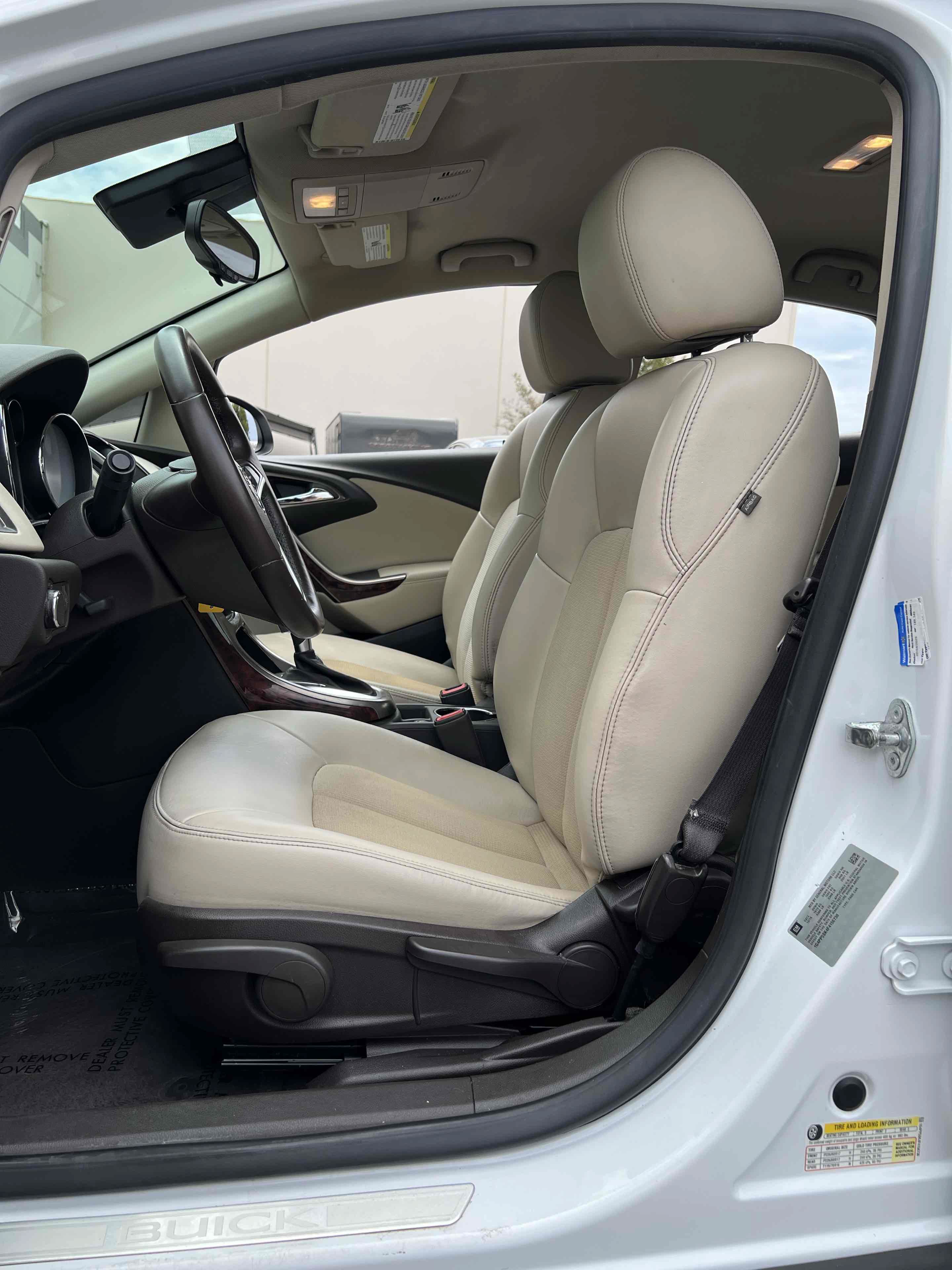 Used 2015 Buick Verano FWD image 26