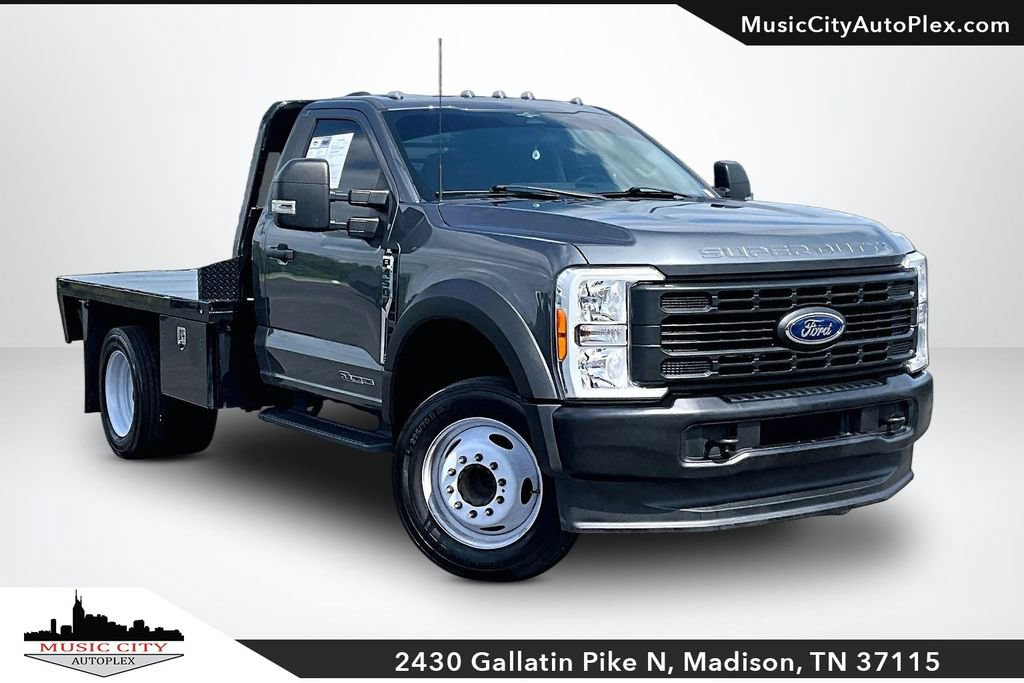 Used 2023 Ford F450 XL RWD image 1