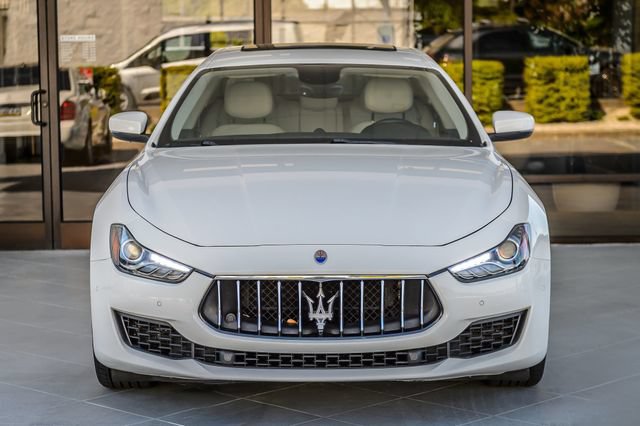 Used 2018 Maserati Ghibli RWD image 5