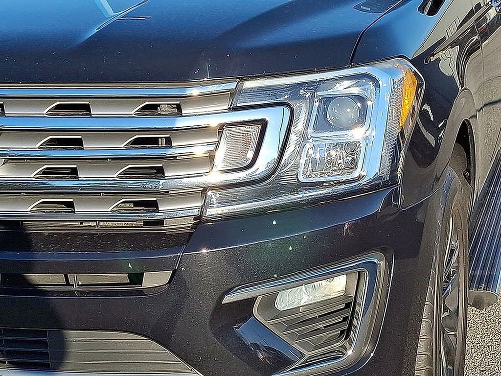 Used 2019 Ford Expedition Limited w/ Cargo Package image 13