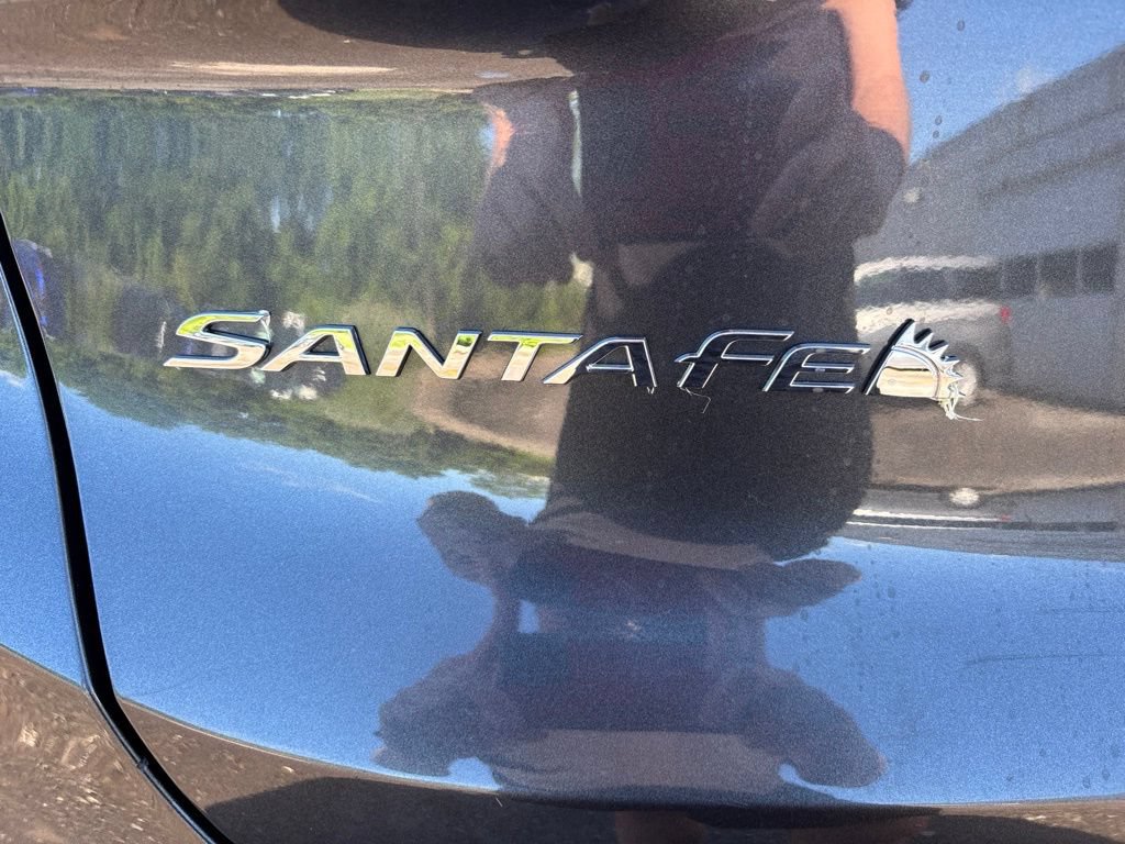 Used 2021 Hyundai Santa Fe SE w/ Cargo Package AWD/4WD image 15