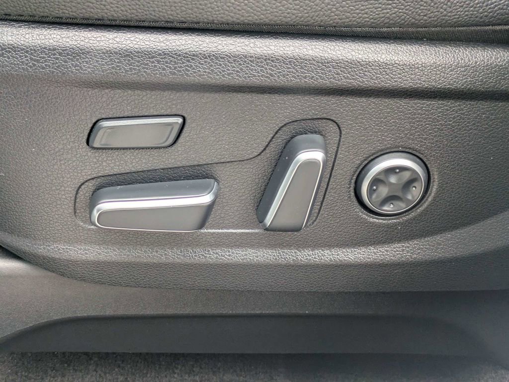 Used 2024 Hyundai Palisade Limited FWD image 21
