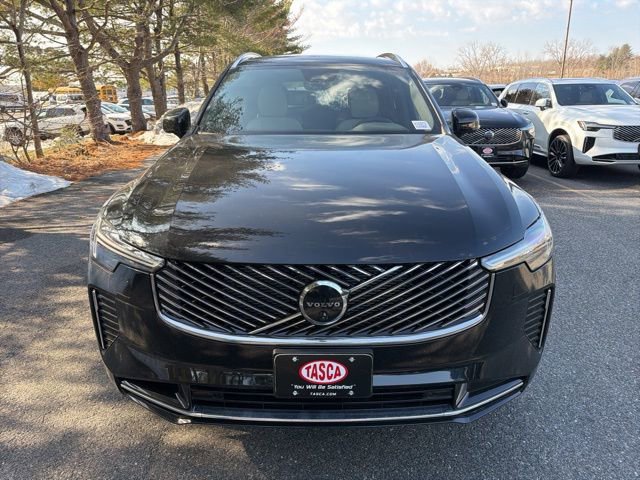 New 2026 Volvo XC90 T8 Plus w/ Protection Package Premier AWD/4WD image 8