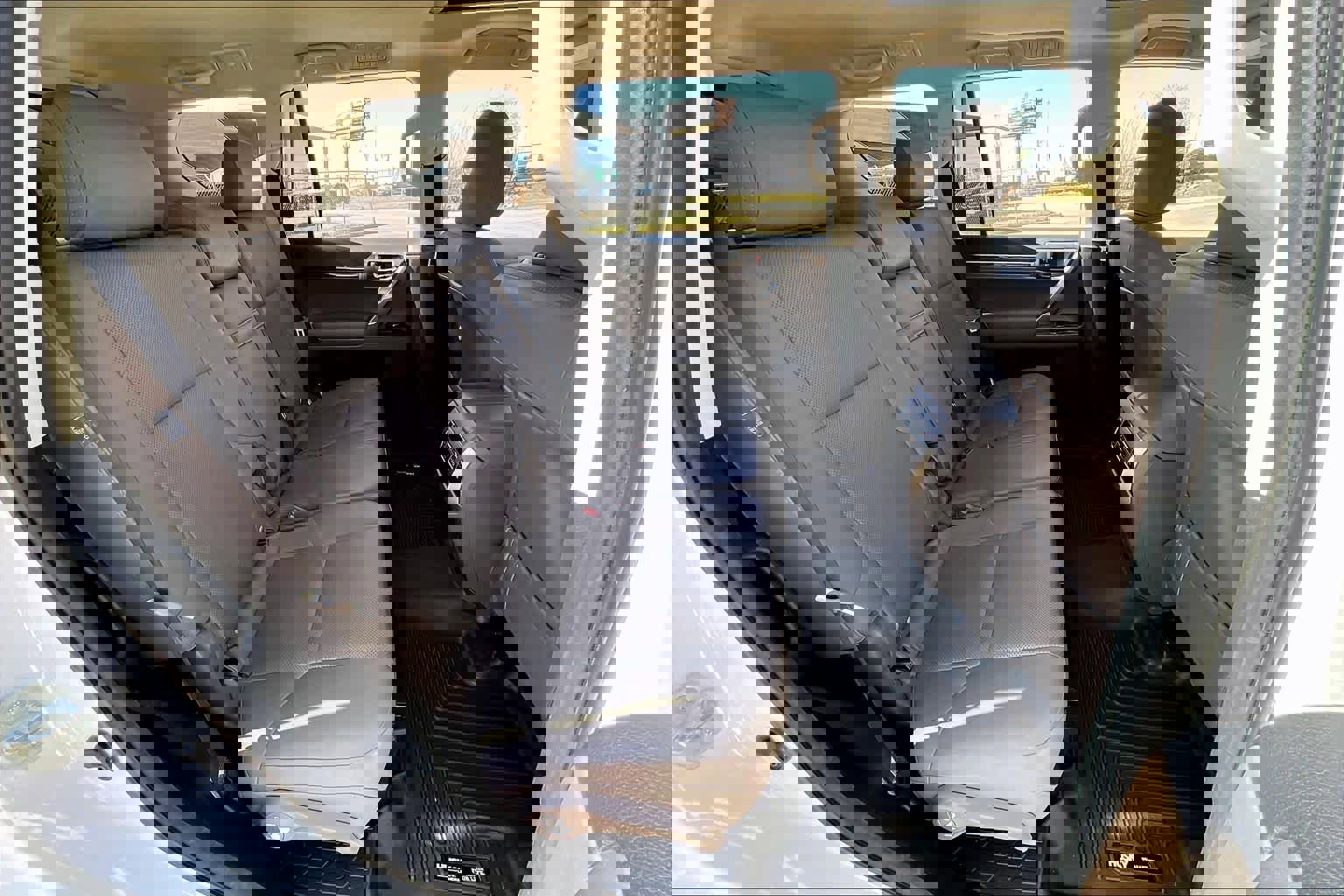 Used 2020 Lexus GX 460 Premium w/ Premium Package image 19