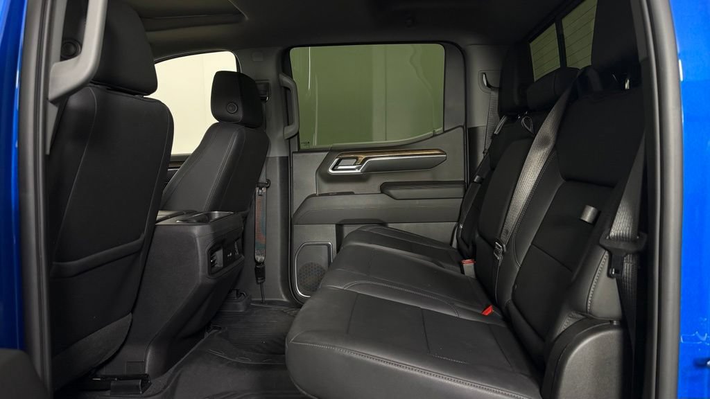 Used 2022 Chevrolet Silverado 1500 LT Trail Boss w/ LT Trail Boss Premium Package AWD/4WD image 27