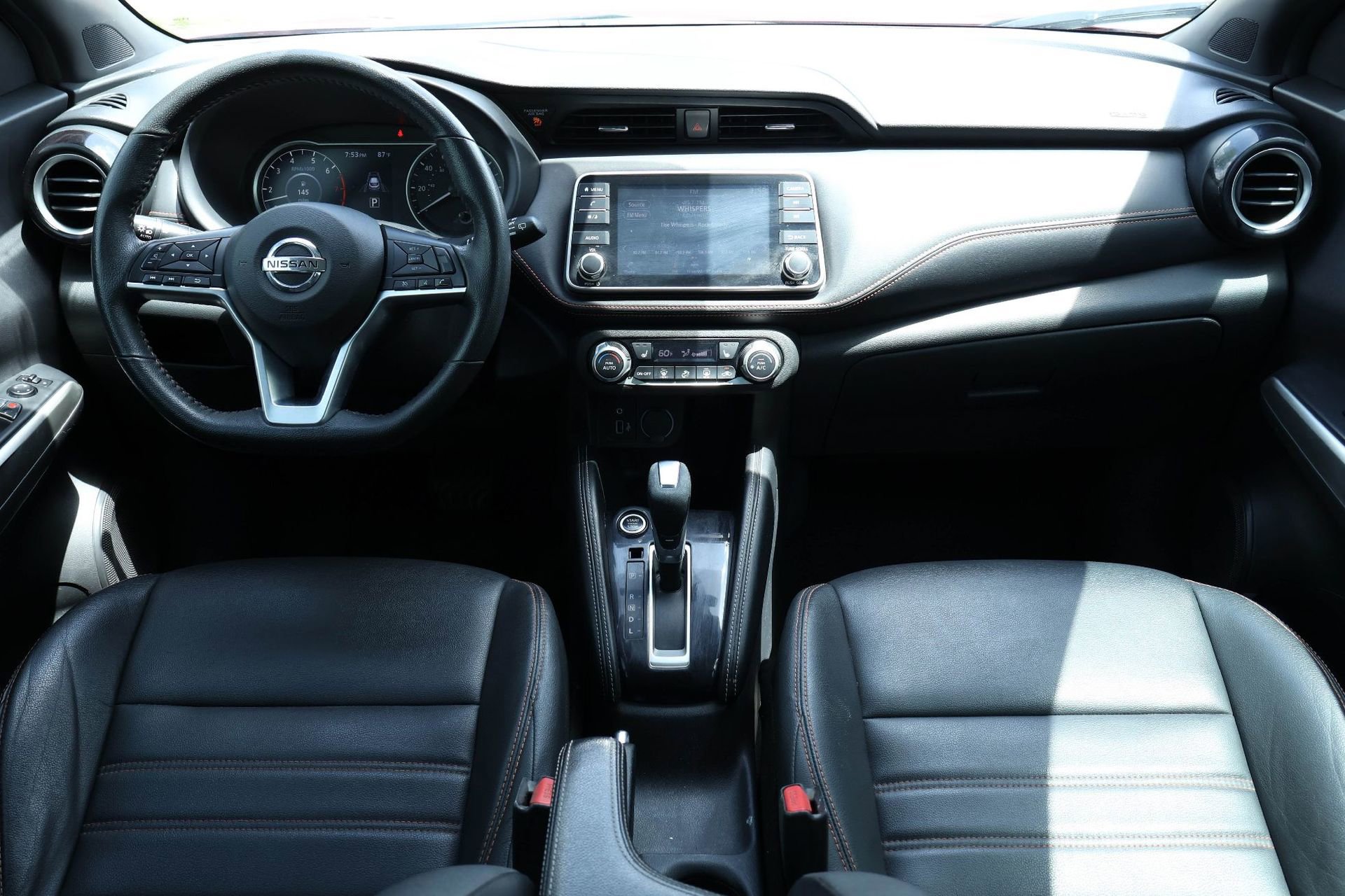 Used 2020 Nissan Kicks SR w/ SR Premium Package image 10