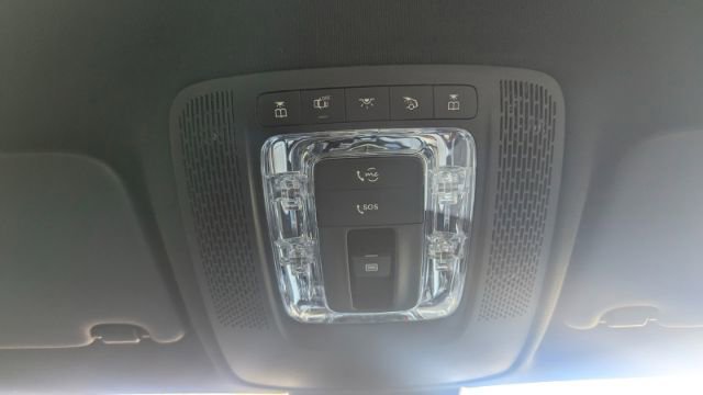 Used 2021 Mercedes-Benz A 220 4MATIC image 40