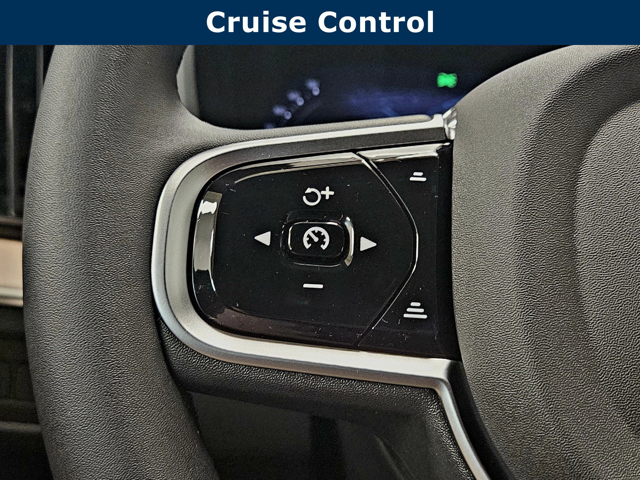New 2026 Volvo XC60 T8 Plus w/ Protection Package Premier image 37