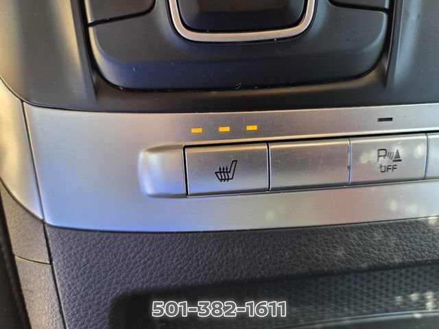 Used 2023 Kia Carnival LX FWD image 30