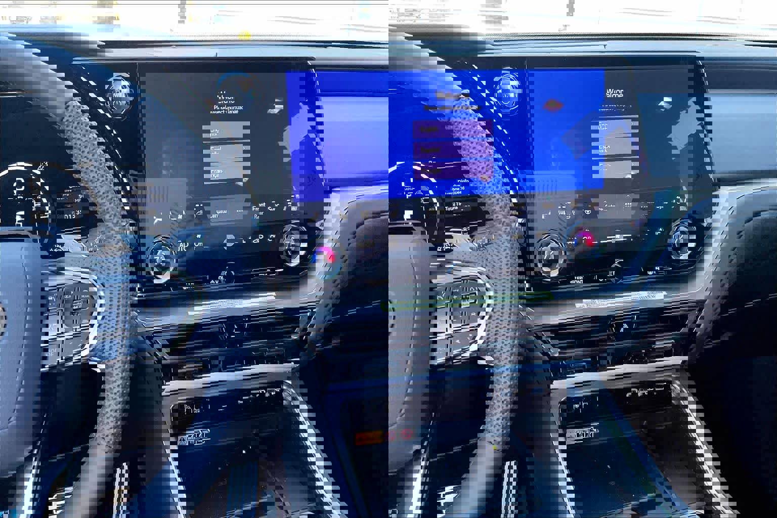 New 2026 Lexus TX 500h AWD image 6