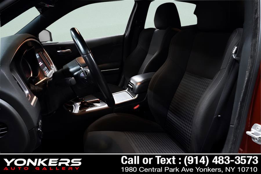 Used 2021 Dodge Charger GT image 31