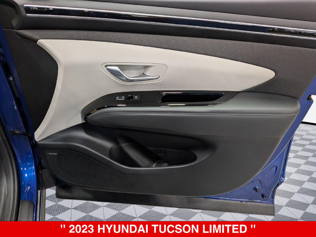 Used 2023 Hyundai Tucson Limited AWD/4WD image 35