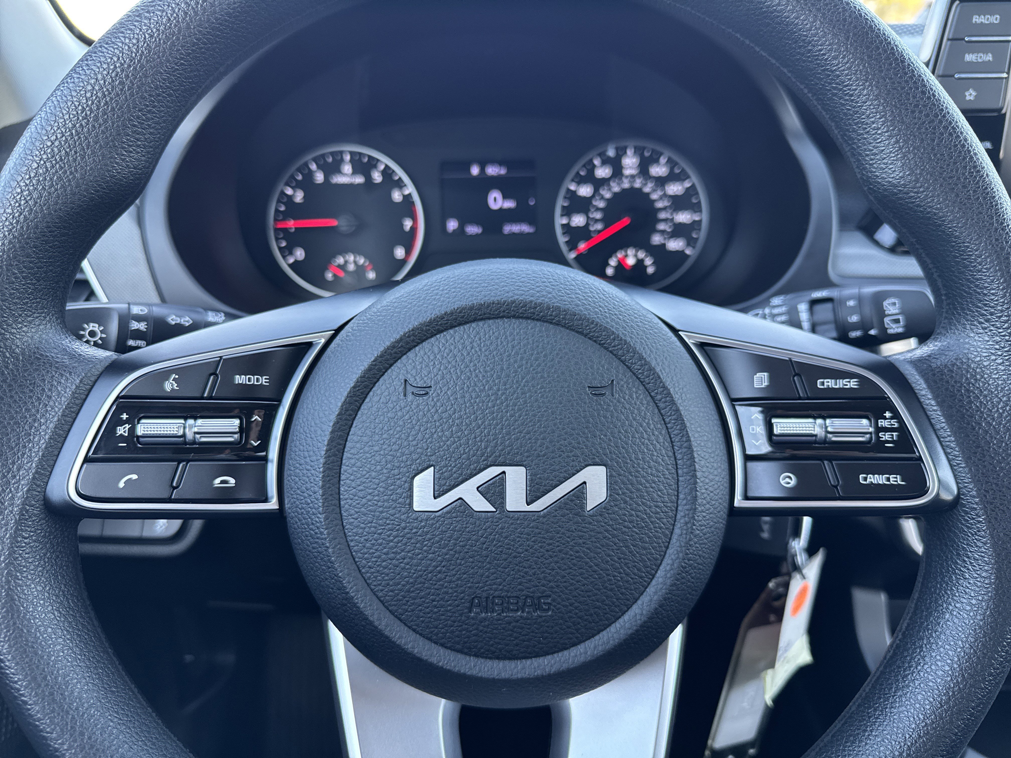 Used 2023 Kia Seltos LX image 10