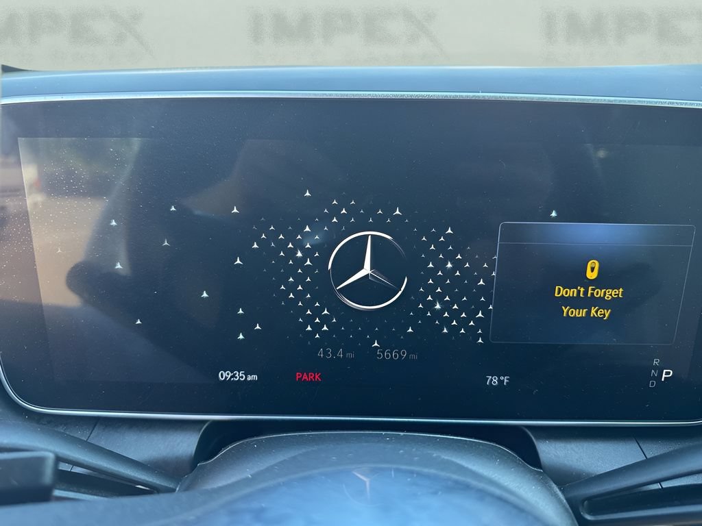 Used 2023 Mercedes-Benz GLC 300 image 10