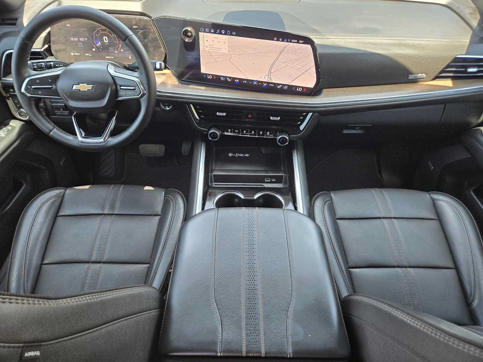 Certified 2025 Chevrolet Tahoe High Country AWD/4WD image 25