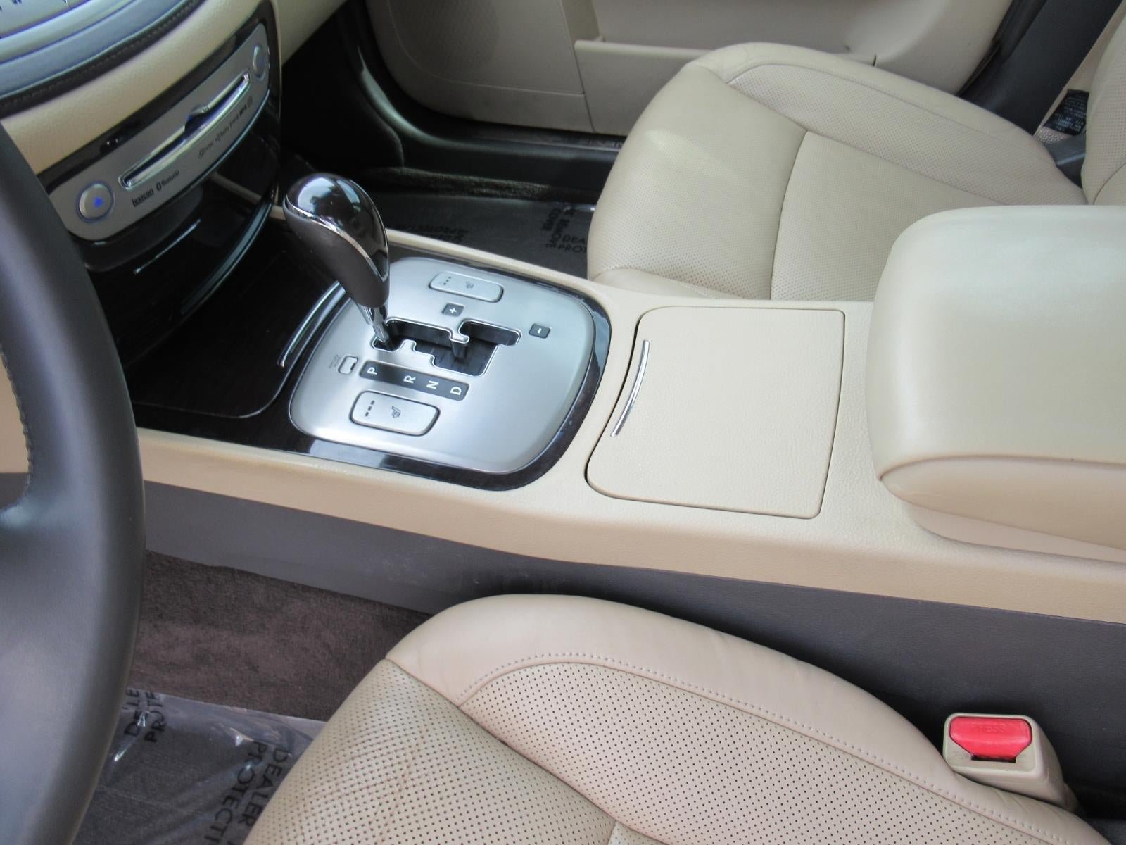 Used 2010 Hyundai Genesis 3.8 w/ Premium Pkg 2 RWD image 18
