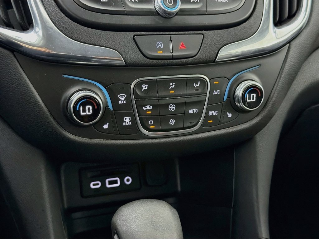 Used 2023 Chevrolet Equinox LT AWD/4WD image 20