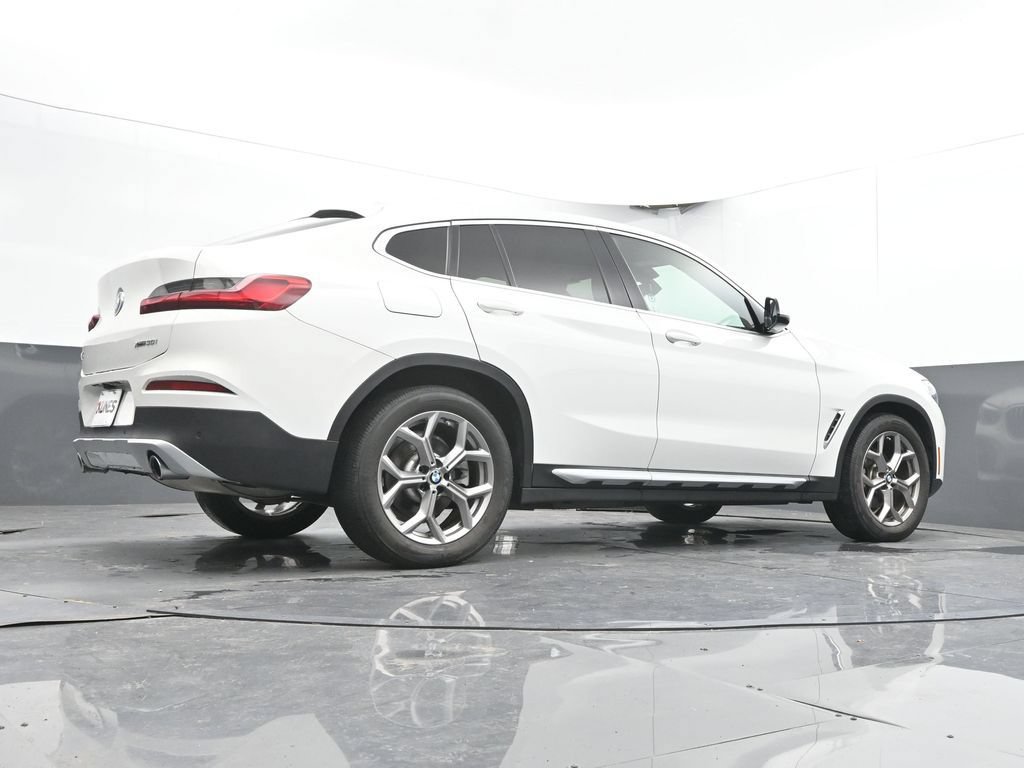 Used 2021 BMW X4 xDrive30i AWD/4WD image 30