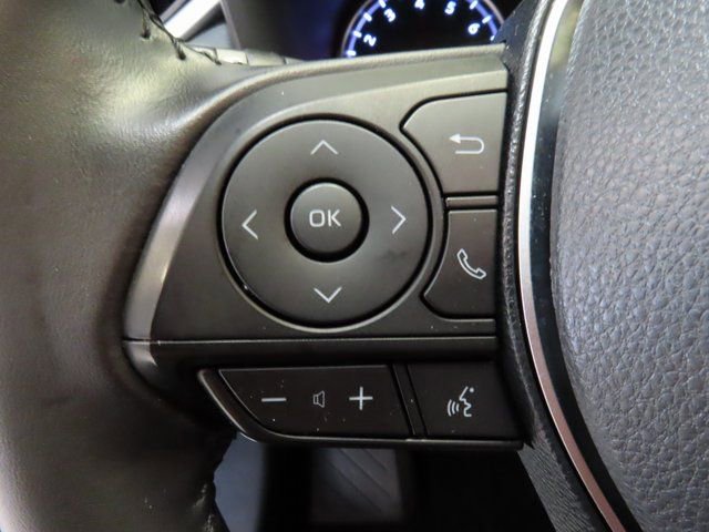 Used 2019 Toyota RAV4 XLE Premium image 22